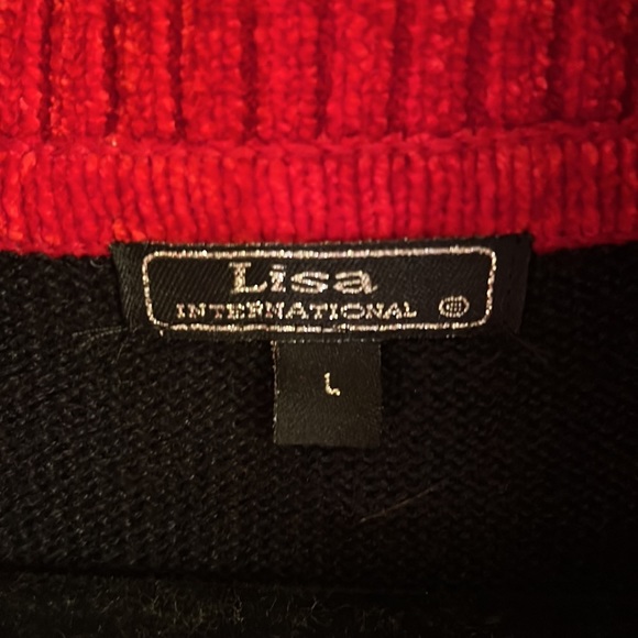 Black & Red Cardinal Vest Lisa International - Picture 2 of 6